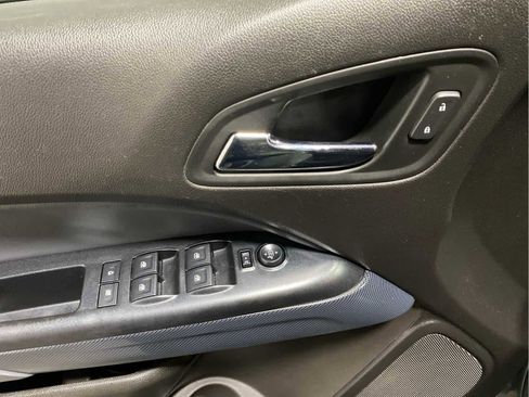 Used 2017 Chevrolet Colorado Z71 image 10