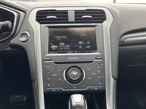Used 2013 Ford Fusion Titanium FWD image 40