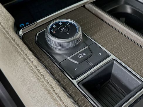 Certified 2023 Ford Expedition Limited RWD image 18