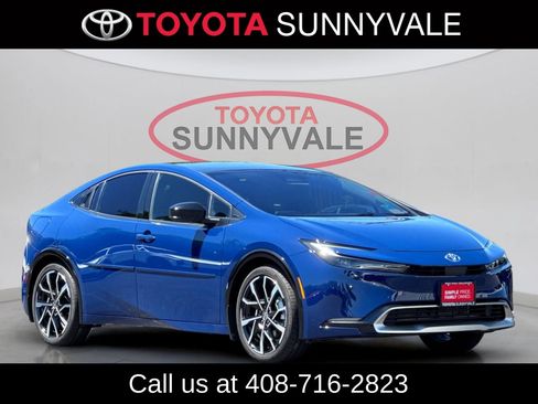 Used 2026 Toyota Prius Plug-In Hybrid FWD image 10