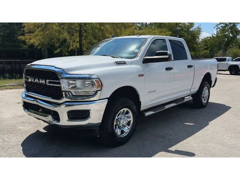 Used 2021 RAM 2500 Tradesman AWD/4WD image 4