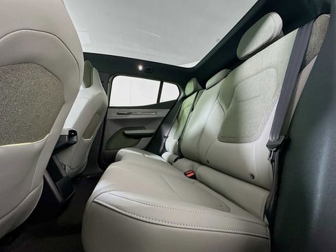 New 2026 Volvo EX30 Cross Country Ultra image 22
