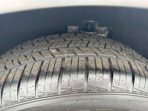 Used 2020 Ford Edge SEL w/ Cold Weather Package image 50