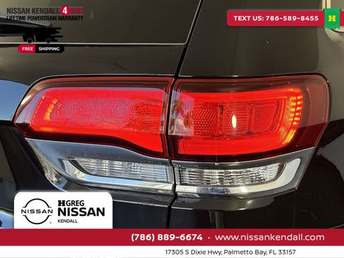 Used 2021 Jeep Grand Cherokee Laredo image 29