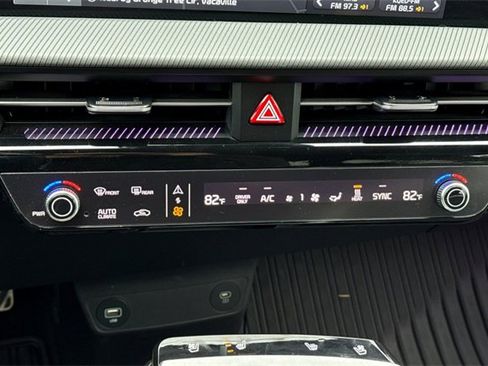 Certified 2023 Kia EV6 GT-Line image 27