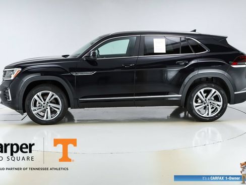 Used 2024 Volkswagen Atlas Cross Sport SEL R-Line AWD/4WD image 40