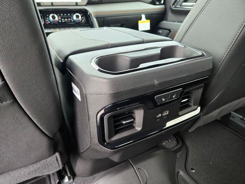 New 2026 GMC Sierra 3500 AT4 w/ AT4 Premium Plus Package image 22