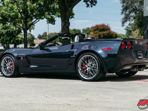 Used 2013 Chevrolet Corvette 427 w/ 1SB Preferred Equipment Group RWD image 44