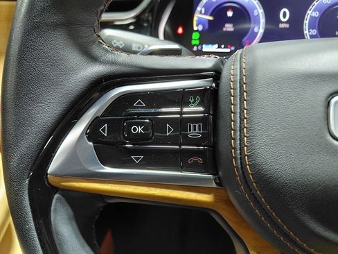 Certified 2022 Jeep Grand Cherokee Summit image 43