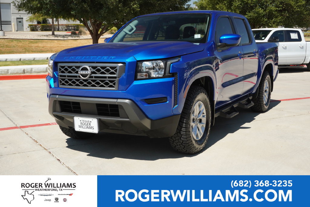 Used 2024 Nissan Frontier SV RWD image 1
