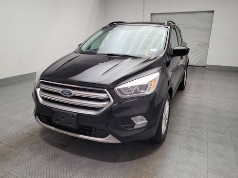 Used 2017 Ford Escape SE w/ Equipment Group 201A FWD image 15