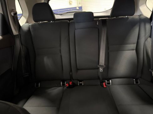 Used 2023 Nissan Rogue S AWD/4WD image 13