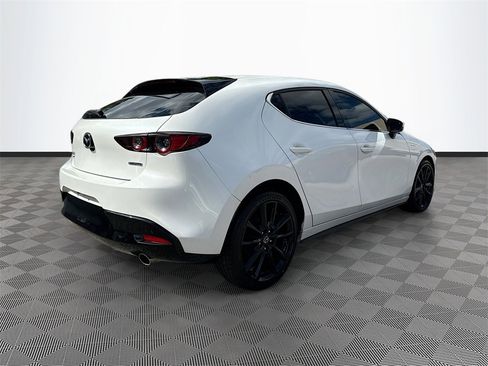 Used 2020 MAZDA MAZDA3 Premium image 6