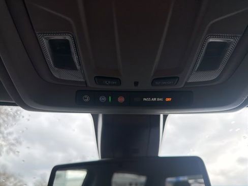 Certified 2022 Chevrolet Silverado 3500 LTZ image 39