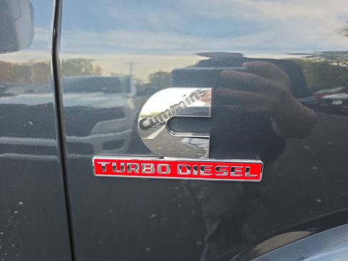 New 2026 RAM 5500 4x4 Crew Cab image 22