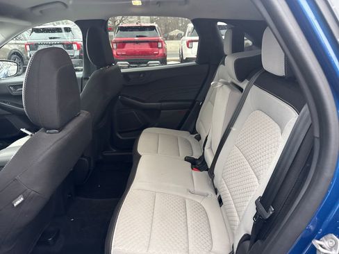 Used 2023 Ford Escape Active image 15