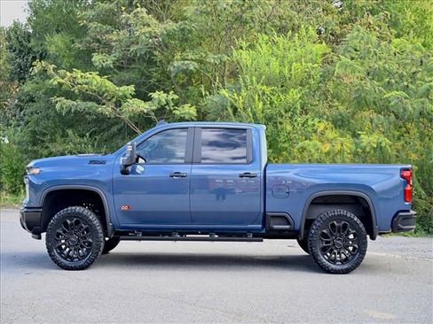 New 2026 Chevrolet Silverado 2500 Custom w/ Custom Value Package image 26