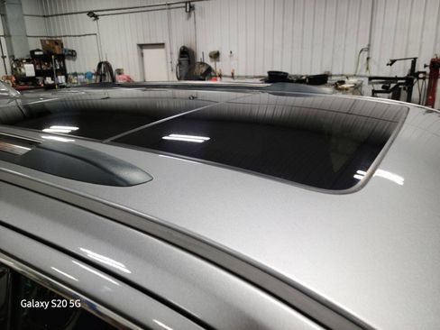 Used 2018 Jeep Grand Cherokee Overland image 11