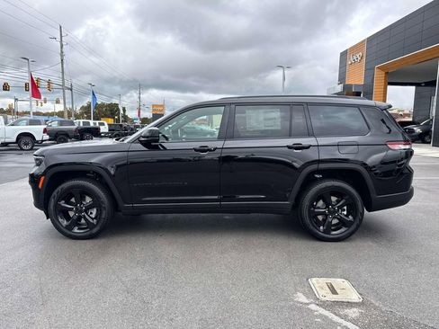 New 2025 Jeep Grand Cherokee L Limited w/ Luxury Tech Group II image 4