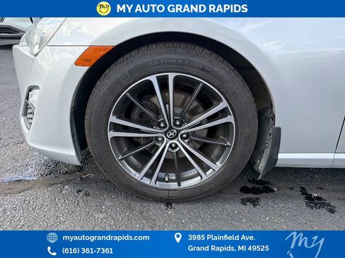 Used 2013 Scion FR-S RWD image 28