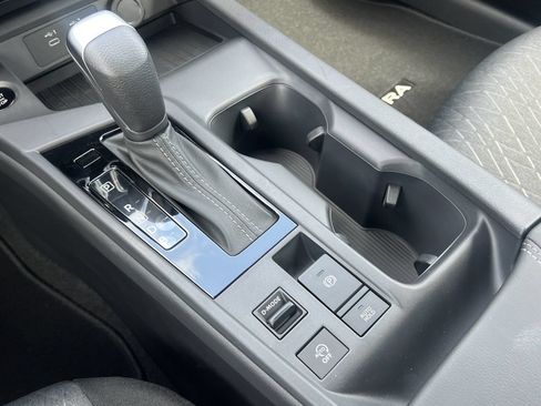 Used 2026 Nissan Sentra SV w/ Floor Mat Package FWD image 7