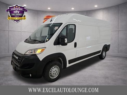 Used 2025 RAM ProMaster 2500 w/ Convenience Group image 1