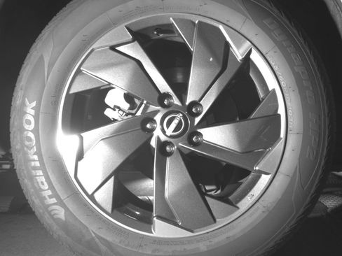 Used 2025 Nissan Rogue SV image 15