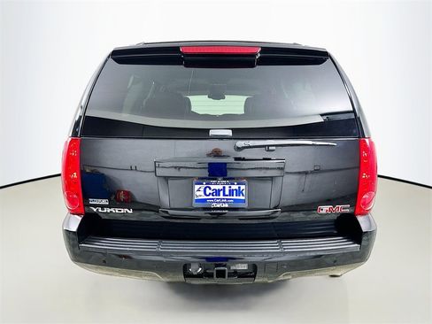 Used 2008 GMC Yukon SLT w/ SLT Preferred Equipment Group image 7