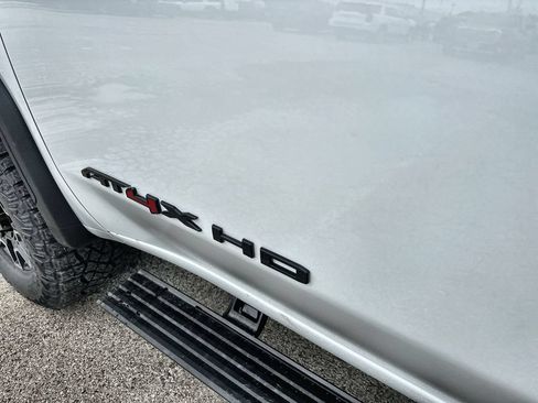 New 2026 GMC Sierra 2500 AT4X w/ LPO, Black Badging Package AWD/4WD image 14