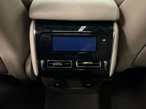 Used 2020 Lincoln Aviator Reserve w/ Equipment Group 202A image 28