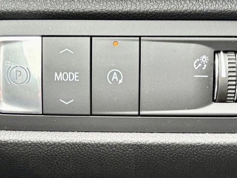 Used 2025 GMC Acadia Elevation w/ Super Cruise Package FWD image 21