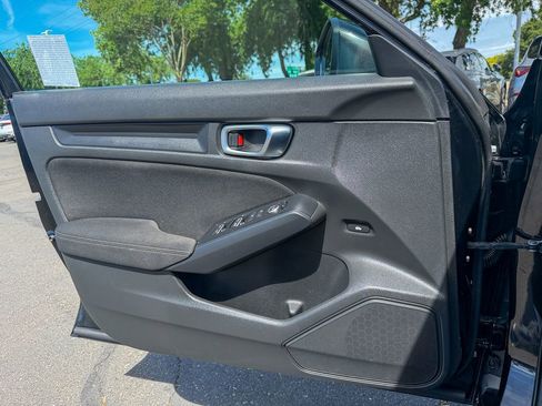Used 2023 Honda Civic Sport image 13