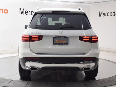 Certified 2025 Mercedes-Benz GLB 250 image 5