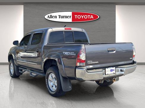 Used 2012 Toyota Tacoma 4x4 Double Cab w/ TRD Off-Road Pkg image 8
