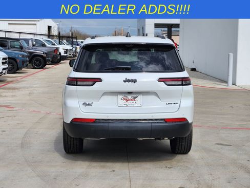 New 2025 Jeep Grand Cherokee L Limited w/ Luxury Tech Group II RWD image 8