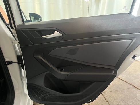 Used 2025 Volkswagen Jetta GLI Autobahn image 25