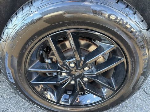 Used 2022 Jeep Grand Cherokee Limited image 10