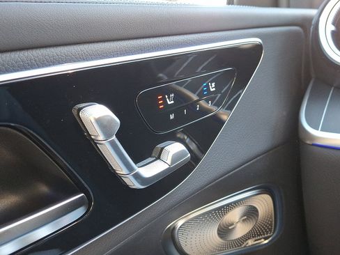 New 2026 Mercedes-Benz GLC 300 4MATIC image 19