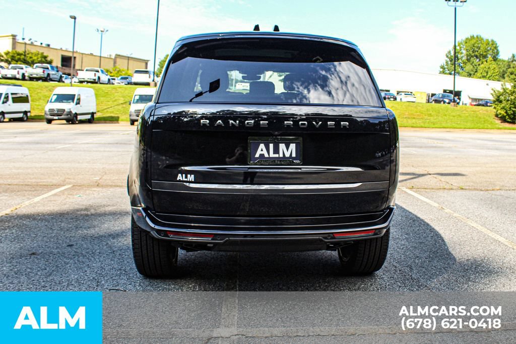 Used 2025 Land Rover Range Rover Long Wheelbase SE AWD/4WD image 10