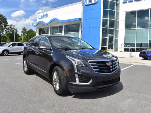 Used 2017 Cadillac XT5 Luxury image 30