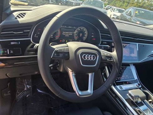 Used 2025 Audi Q7 3.0T Prestige w/ Prestige Package AWD/4WD image 28