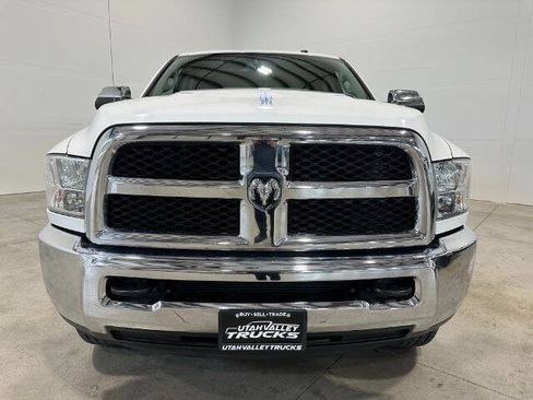 Used 2016 RAM 2500 Tradesman w/ Chrome Appearance Group AWD/4WD image 3
