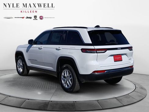 New 2026 Jeep Grand Cherokee Laredo RWD image 14