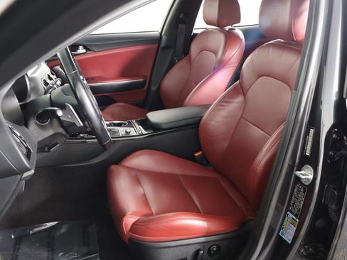 Used 2020 Kia Stinger GT-Line w/ Sun & Sound Package image 31