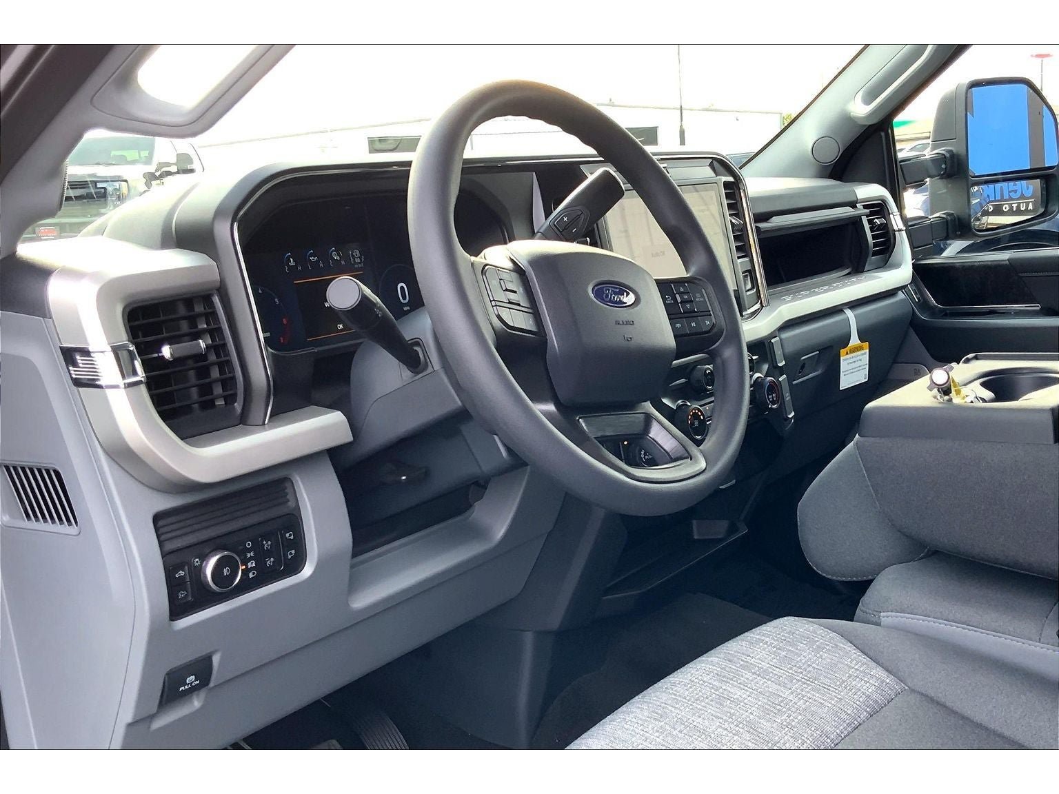 New 2027 Ford F350 XLT w/ XLT Premium Package AWD/4WD image 6
