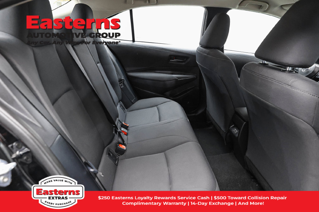 Used 2025 Toyota Corolla LE FWD image 23