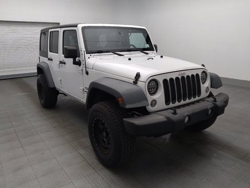 Used 2014 Jeep Wrangler Unlimited Sport w/ Quick Order Package 24S AWD/4WD image 13