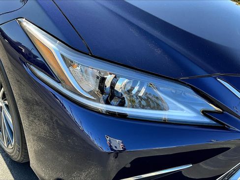 Used 2022 Lexus ES 350 w/ Premium Package FWD image 27