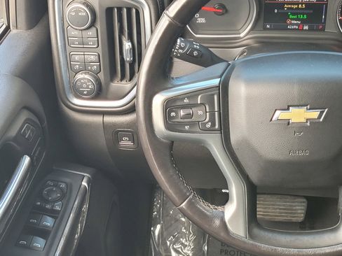 Used 2023 Chevrolet Silverado 2500 LTZ image 13