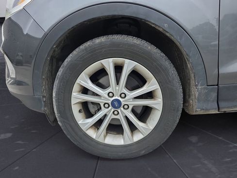 Used 2018 Ford Escape SEL FWD image 14